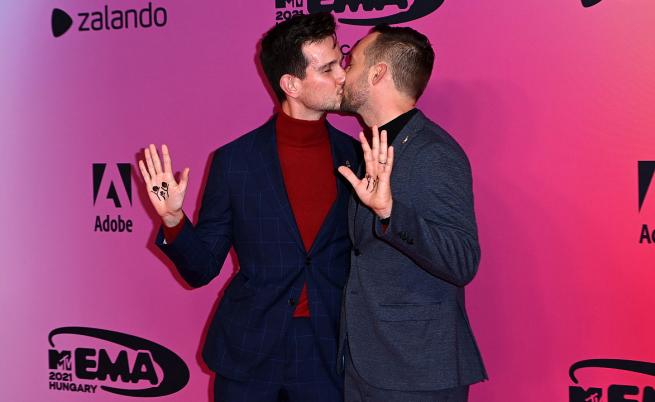 MTV Awards у Будапешті: гей-пари цілуються на підтримку угорської ЛГБТ-спільноти