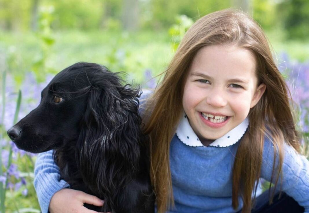 Кейт Міддлтон поділилася новими фото принцеси Шарлотти з нагоди її 7-річчя