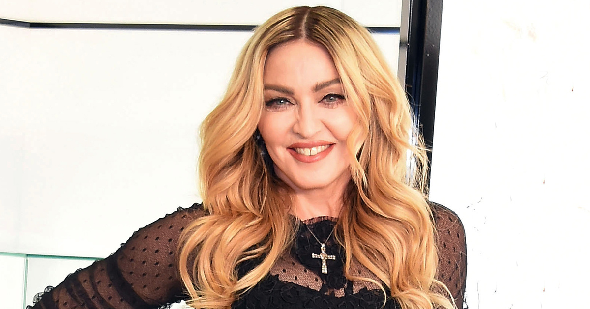Поп-корольова Мадонна виклала скандальне відео у Instagram