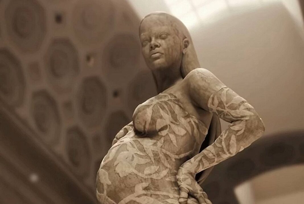 Музей мистецтв Метрополітен присвятив вагітній Ріанні мармурову статую