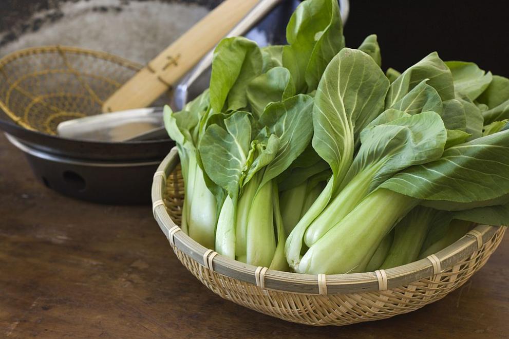 Диетологи советуют самые полезные листовые овощи, которые вы должны включить в свой рацион